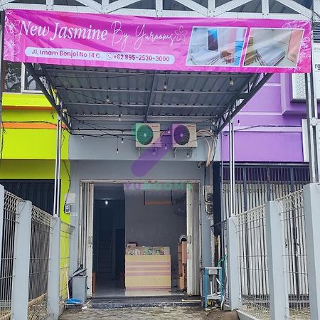 New Jasmine Guest House By Yurooms Blitar Εξωτερικό φωτογραφία
