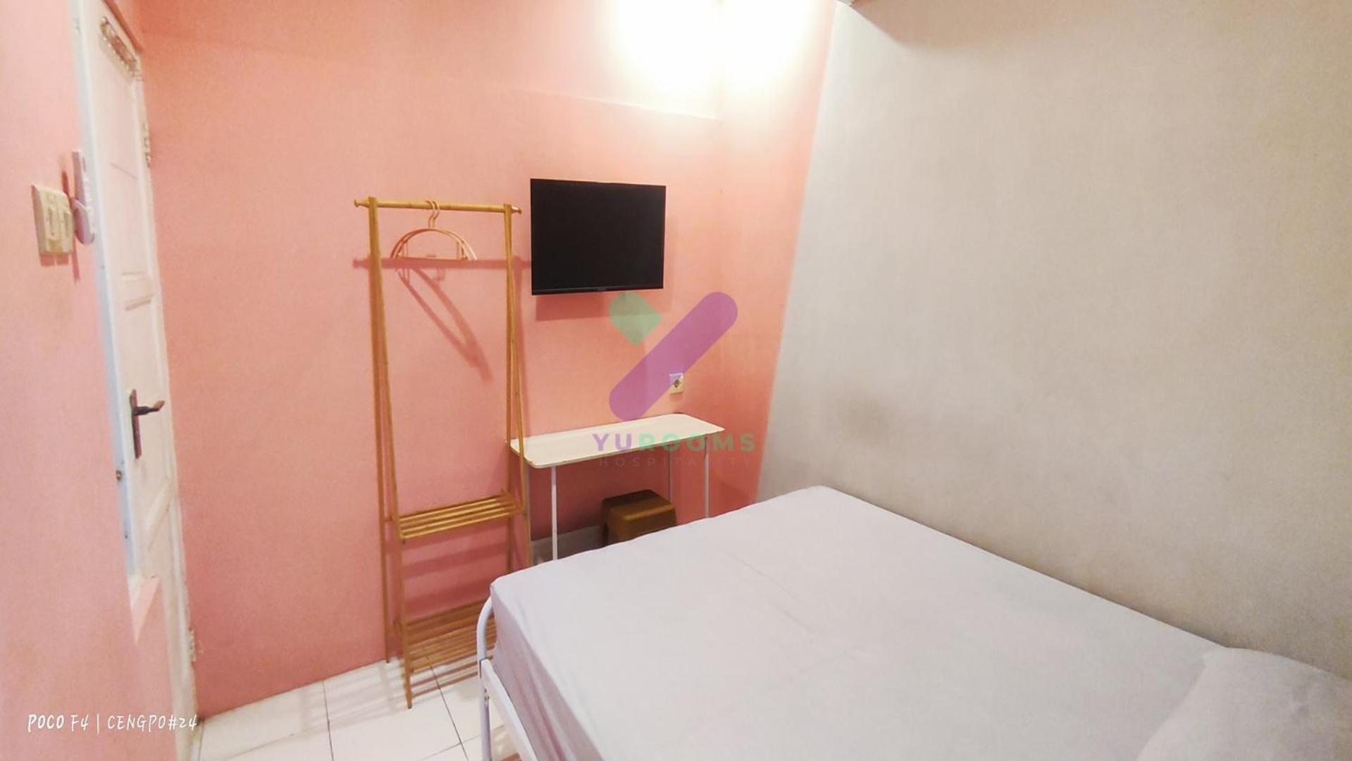 New Jasmine Guest House By Yurooms Blitar Εξωτερικό φωτογραφία