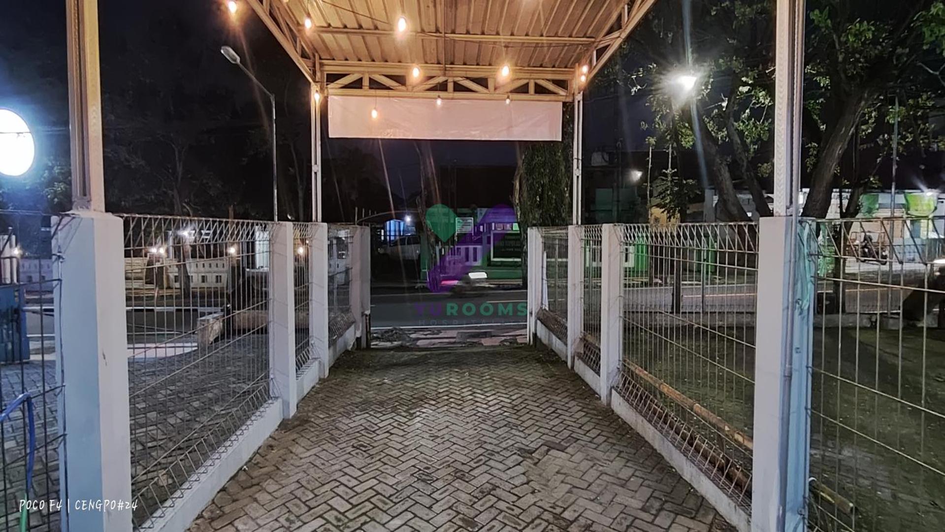 New Jasmine Guest House By Yurooms Blitar Εξωτερικό φωτογραφία